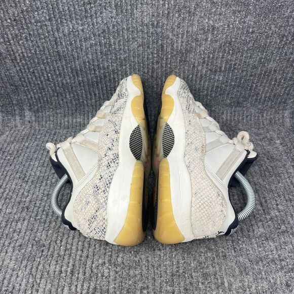 Nike Air Jordan 11 Low Retro Snakeskin Light Bone Women’s 8.5 (7Y) CD6847-002 - Picture 5 of 9